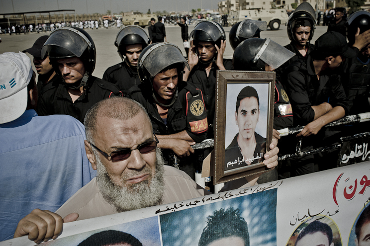 http://www.pierluigimulas.com/files/gimgs/7_egyptian-elections-8740.jpg