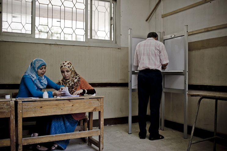 http://www.pierluigimulas.com/files/gimgs/7_egyptian-elections-9813.jpg